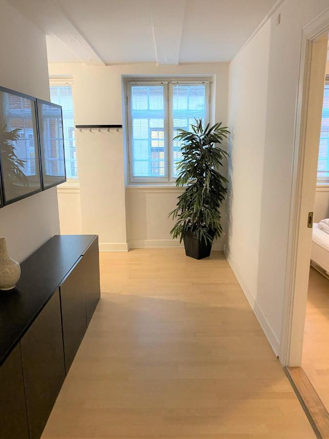 Charming Apartment In Historic City Center Kopenhagen Buitenkant foto